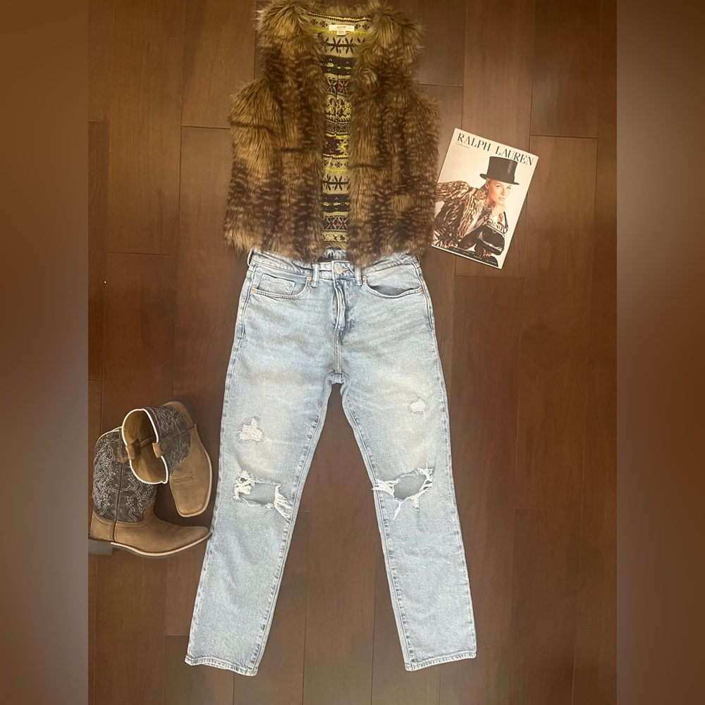 Zara Distressed Light Blue Jeans